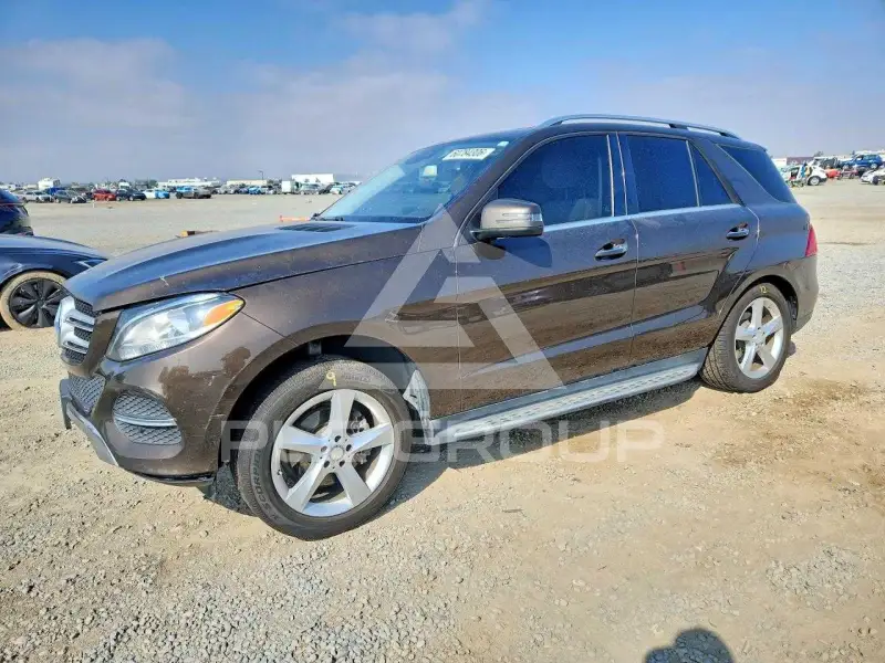 2016 Mercedes Benz GLE-Class фото