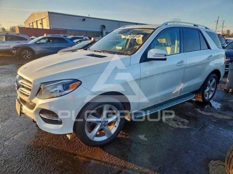 2016 Mercedes Benz GLE-Class фото