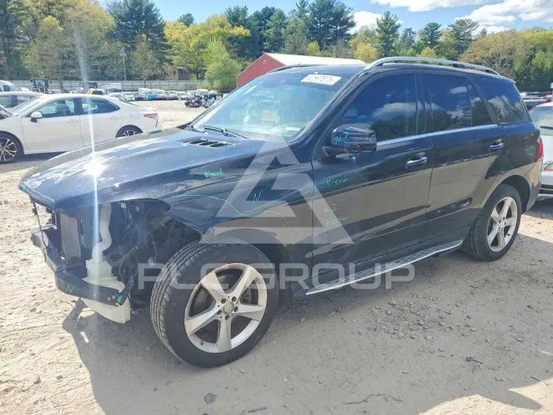 2016 Mercedes Benz GLE-Class фото