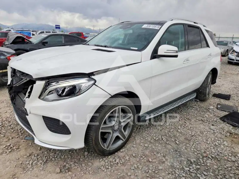 2016 Mercedes Benz GLE-Class фото
