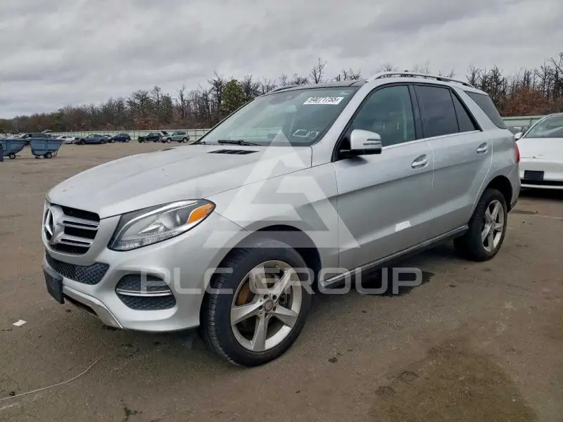 2016 Mercedes Benz GLE-Class photo