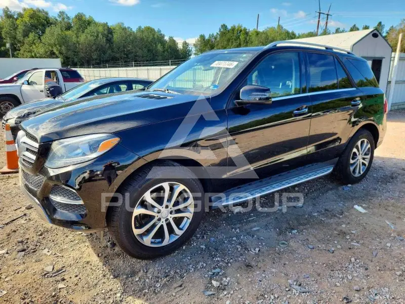 2016 Mercedes Benz GLE-Class фото