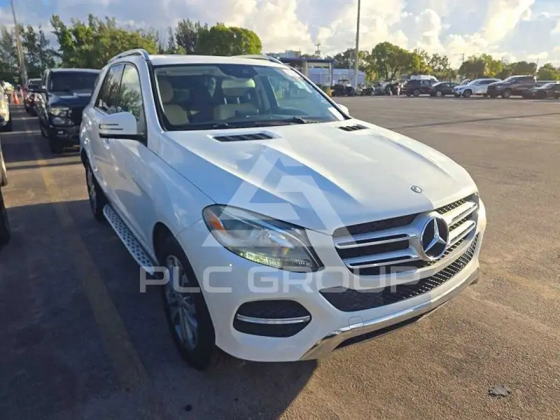 2016 Mercedes Benz GLE-Class фото