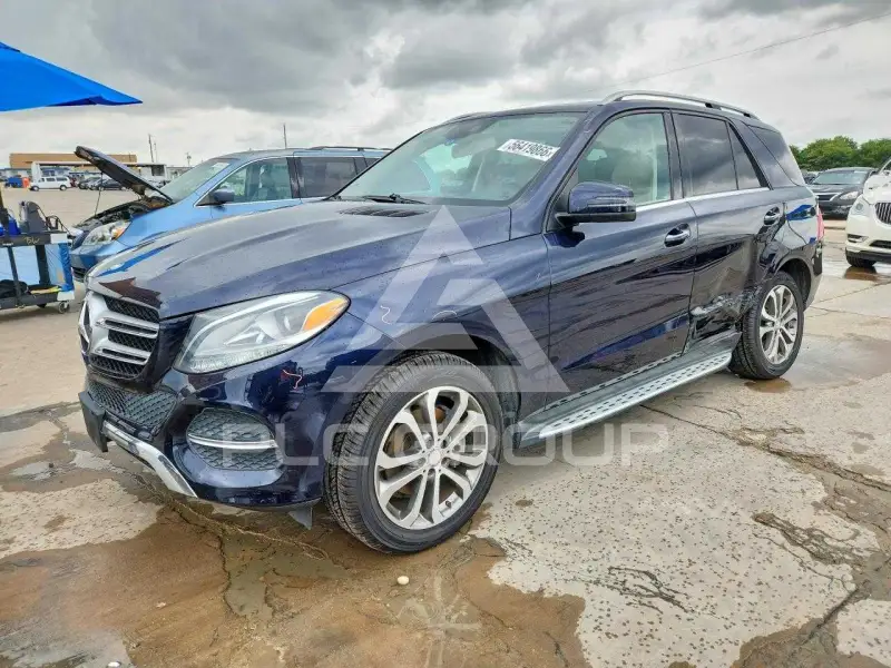 2016 Mercedes Benz GLE-Class фото