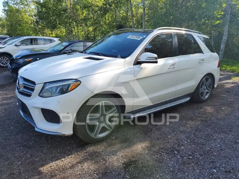 2016 Mercedes Benz GLE-Class photo