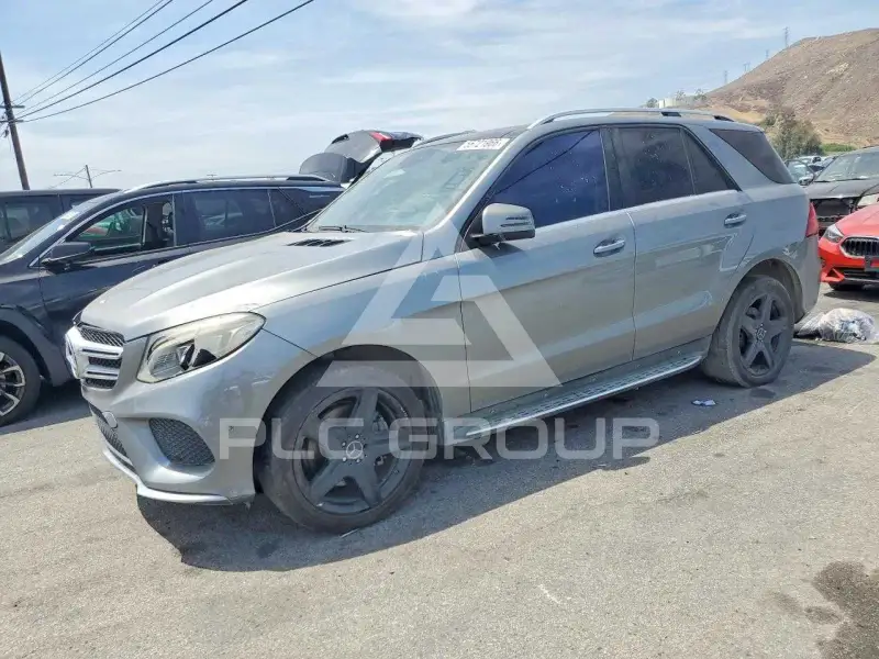 2016 Mercedes Benz GLE-Class photo