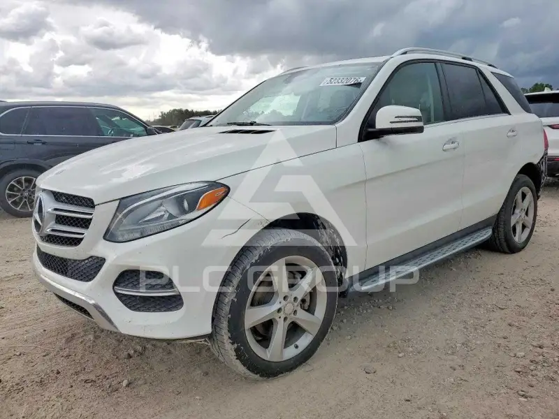 2016 Mercedes Benz GLE-Class фото