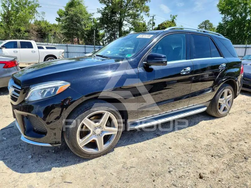 2016 Mercedes Benz GLE-Class photo