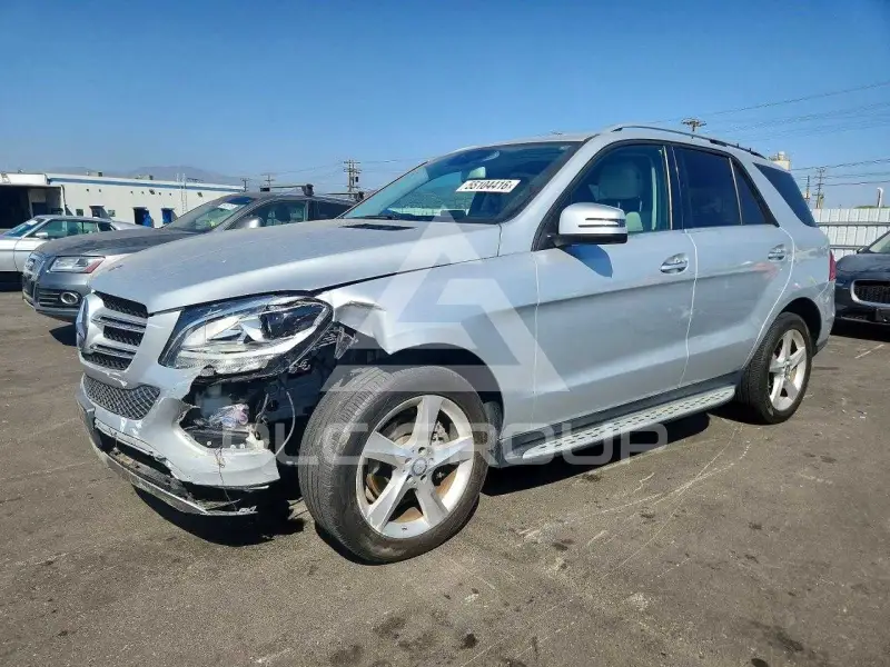 2016 Mercedes Benz GLE-Class фото