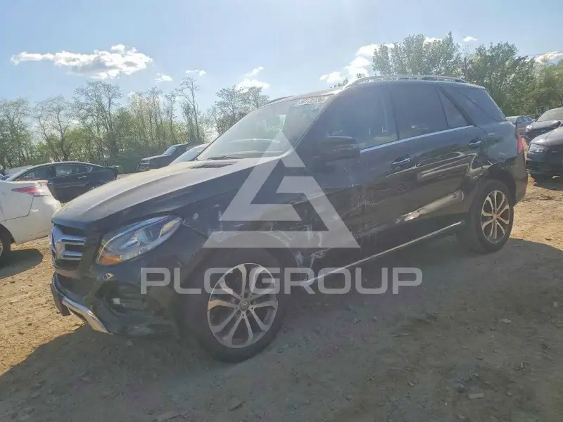 2016 Mercedes Benz GLE-Class фото