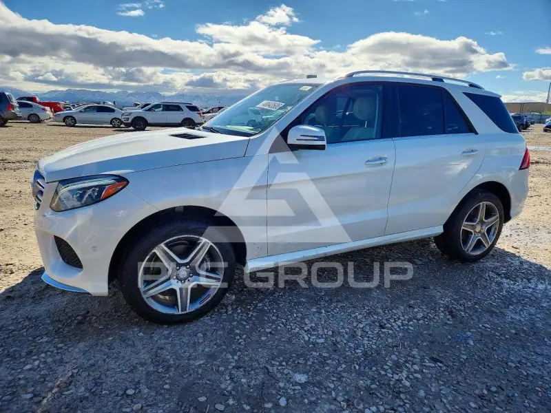 2016 Mercedes Benz GLE-Class photo