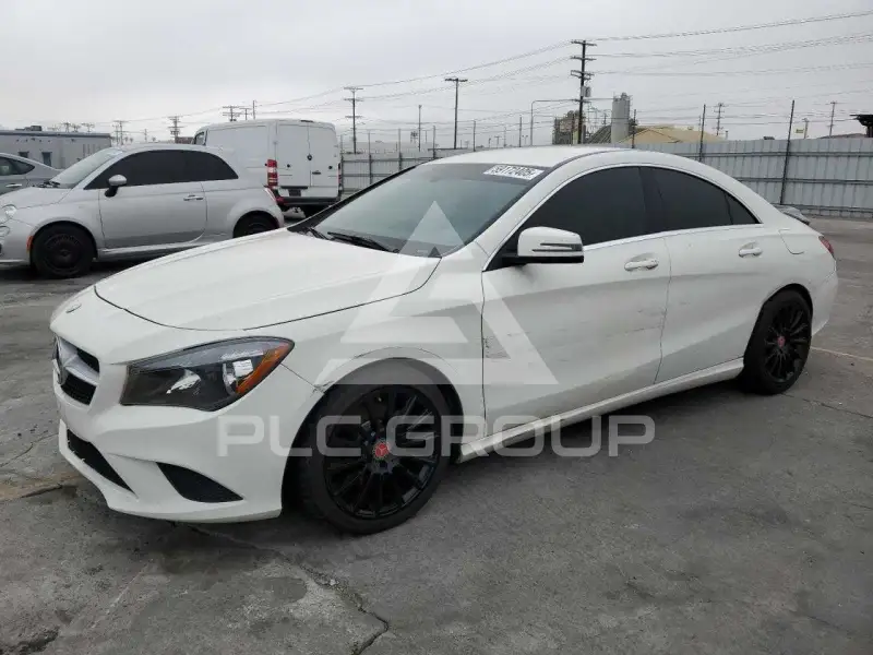 2016 Mercedes Benz CLA-Class фото