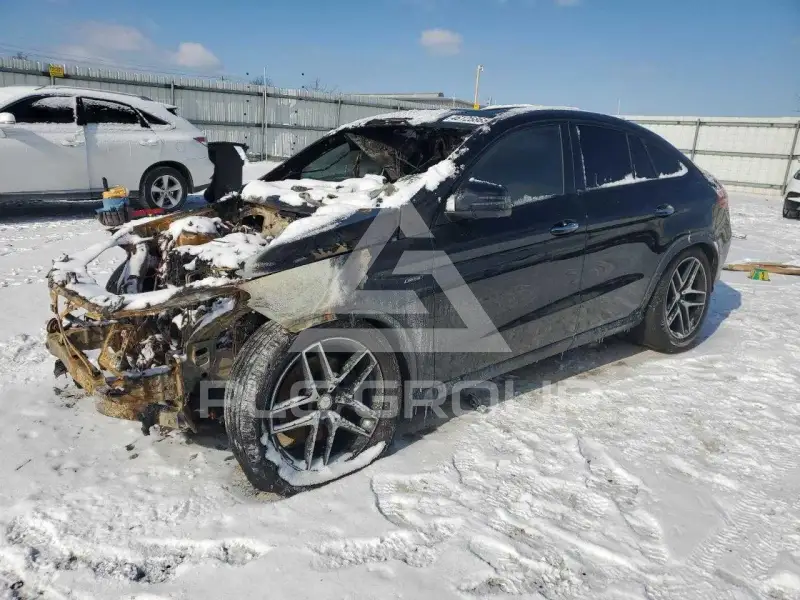 2016 Mercedes Benz GLE-Class photo