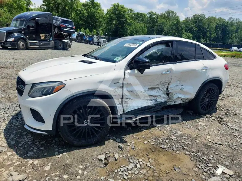 2016 Mercedes Benz GLE-Class фото