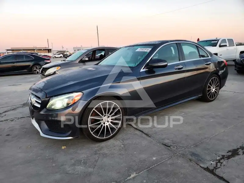 2016 Mercedes Benz C-Class фото