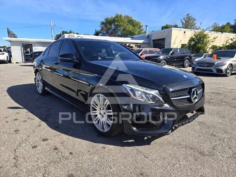 2016 Mercedes Benz C-Class фото