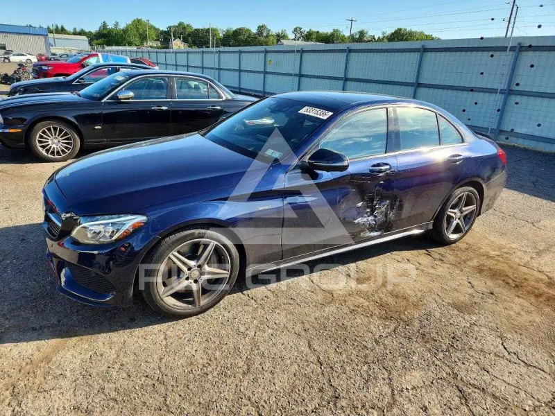 2016 Mercedes Benz C-Class фото