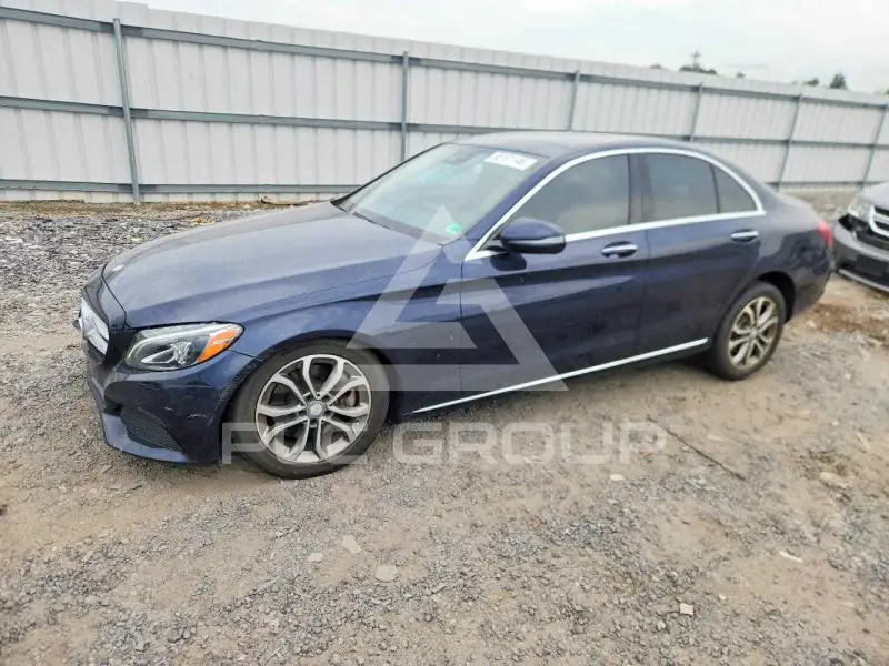 2016 Mercedes Benz C-Class фото