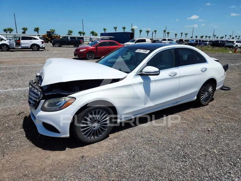 2016 Mercedes Benz C-Class фото