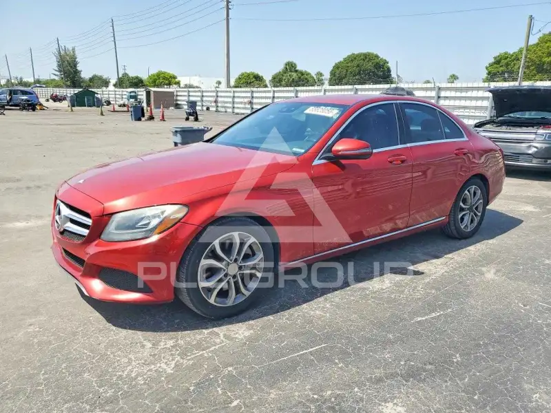 2016 Mercedes Benz C-Class photo