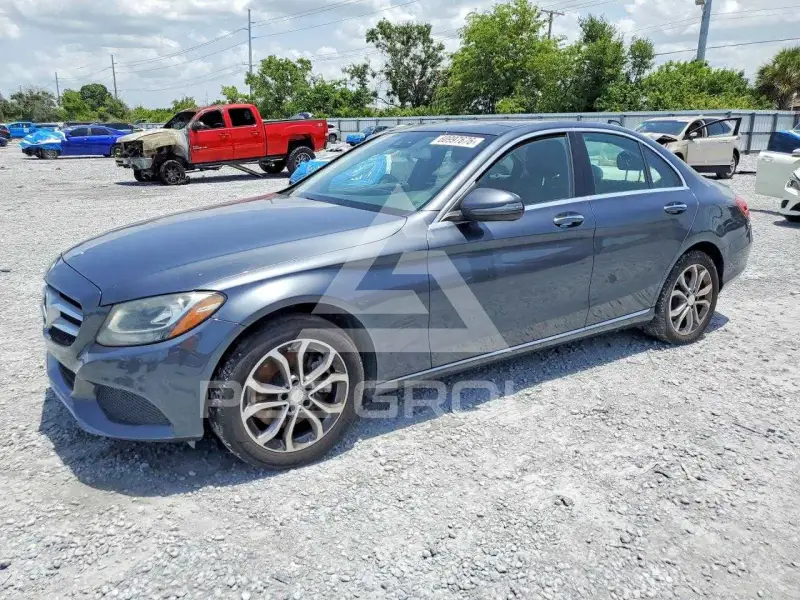 2016 Mercedes Benz C-Class фото