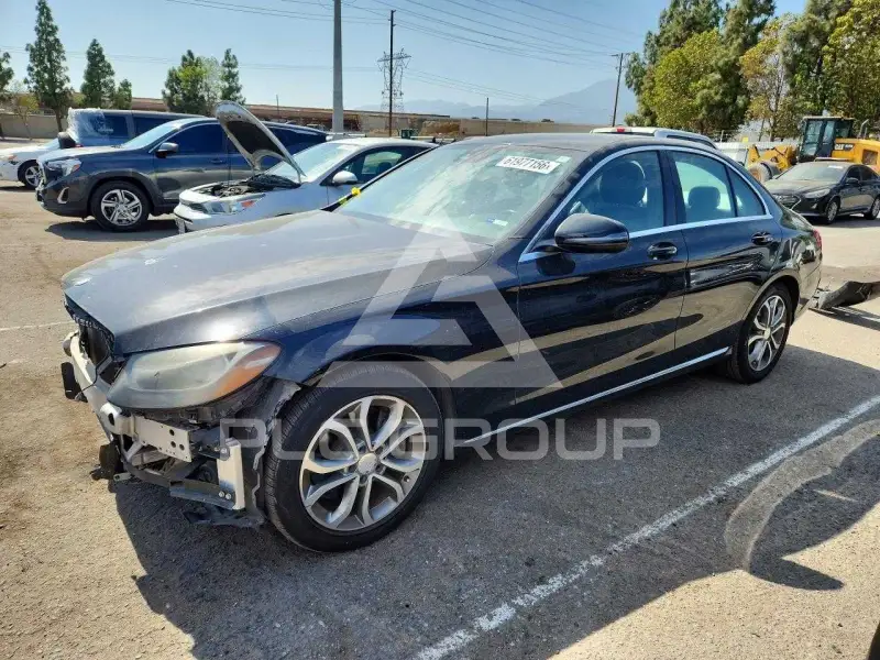 2016 Mercedes Benz C-Class фото