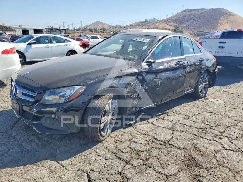 2016 Mercedes Benz C-Class фото
