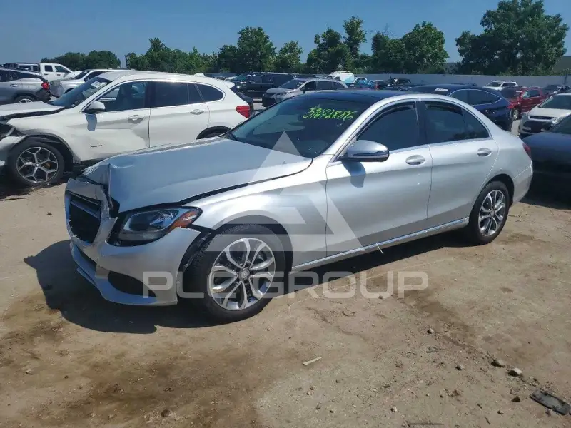 2016 Mercedes Benz C-Class фото