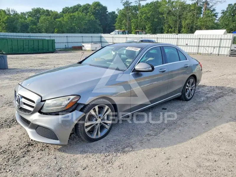 2016 Mercedes Benz C-Class фото