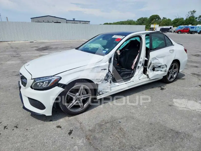 2016 Mercedes Benz C-Class фото