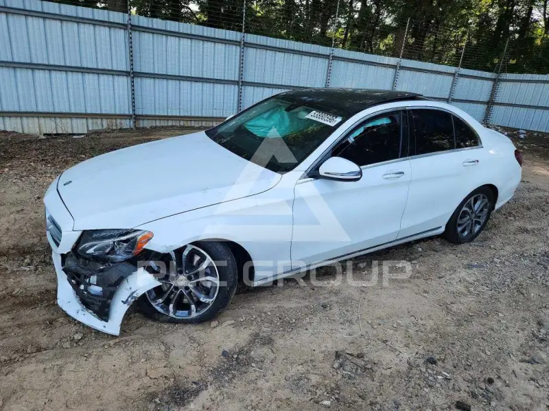 2016 Mercedes Benz C-Class фото