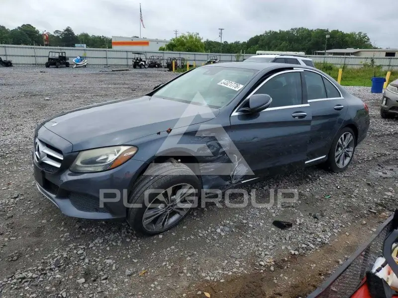 2016 Mercedes Benz C-Class фото
