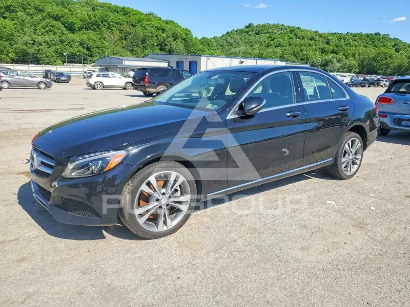 2016 Mercedes Benz C-Class фото
