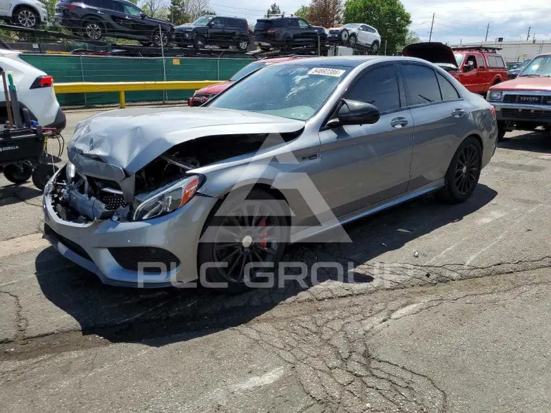 2016 Mercedes Benz C-Class photo