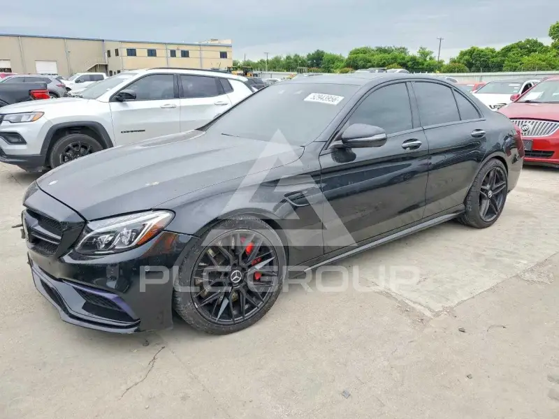 2016 Mercedes Benz C-Class фото