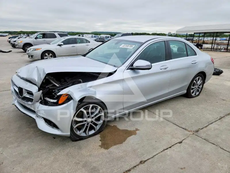 2016 Mercedes Benz C-Class фото
