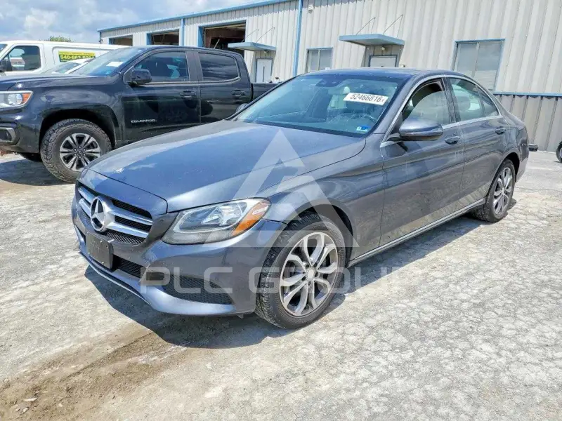 2016 Mercedes Benz C-Class photo