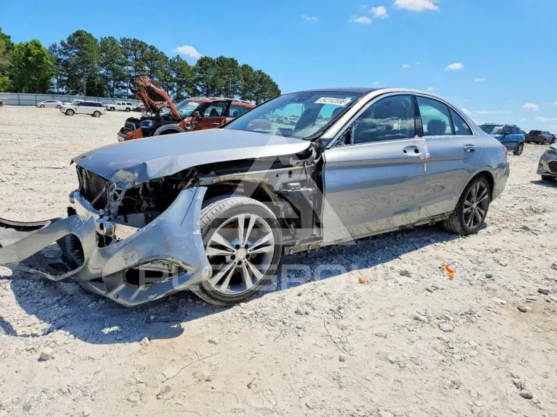 2016 Mercedes Benz C-Class фото
