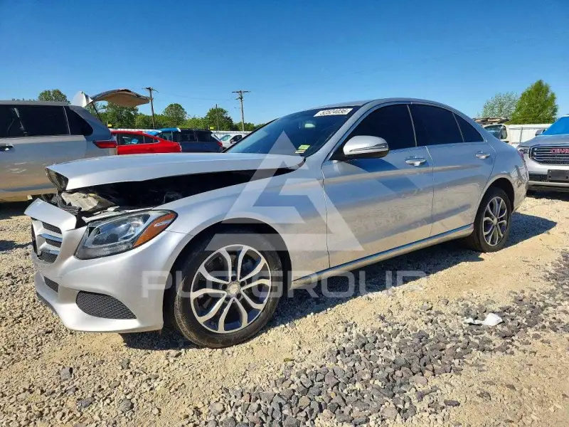 2016 Mercedes Benz C-Class фото