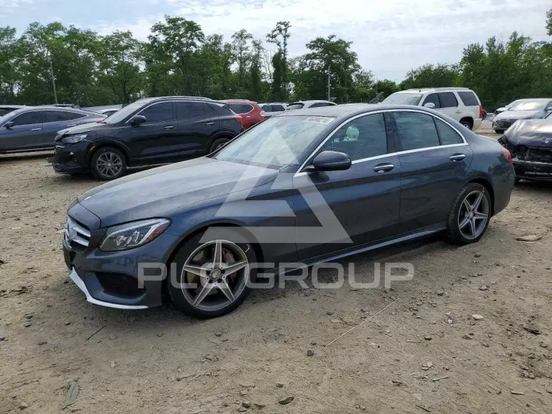 2016 Mercedes Benz C-Class photo