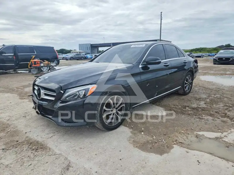 2016 Mercedes Benz C-Class фото