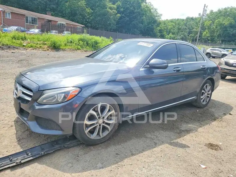 2016 Mercedes Benz C-Class фото