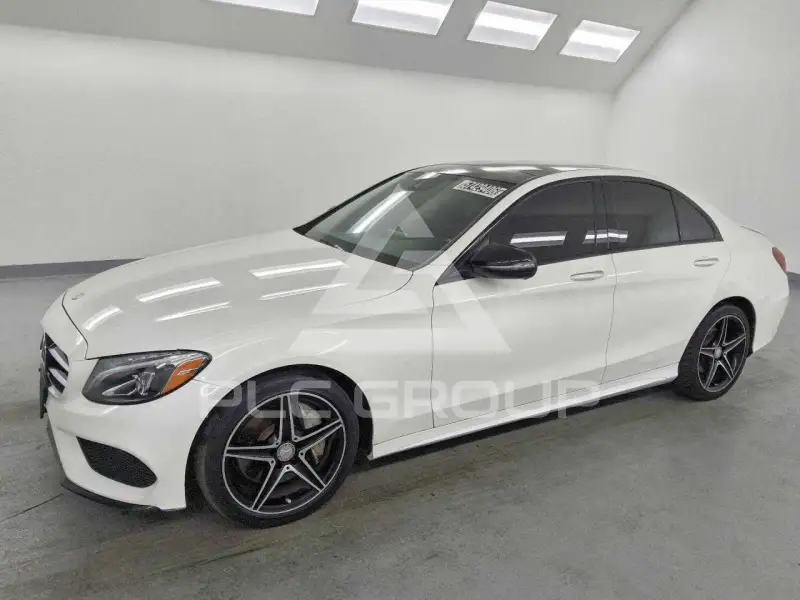 2016 Mercedes Benz C-Class фото