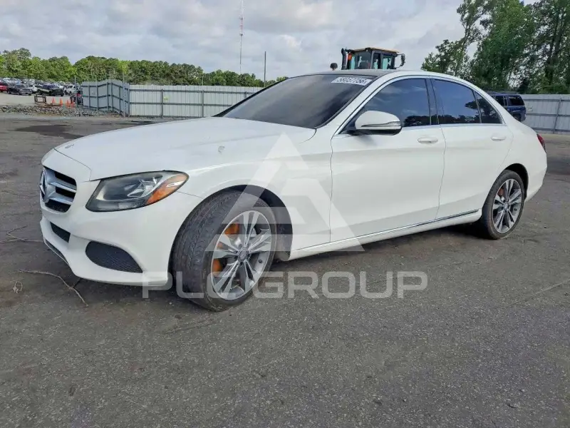 2016 Mercedes Benz C-Class photo