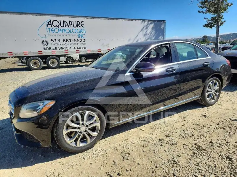 2016 Mercedes Benz C-Class фото