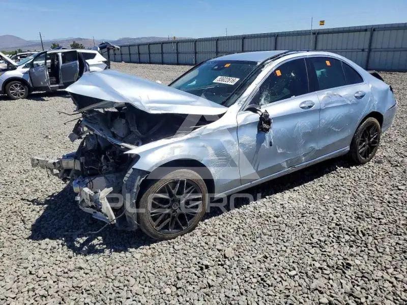2016 Mercedes Benz C-Class photo