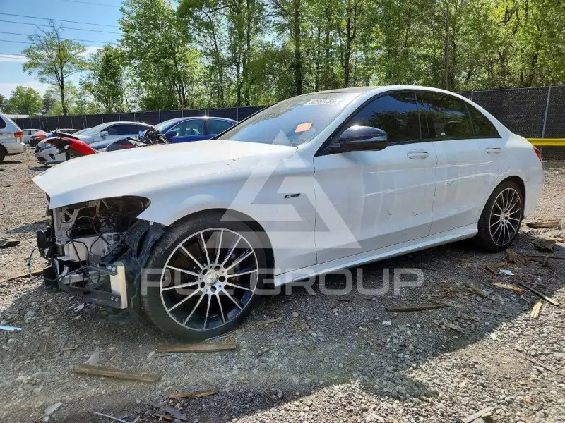 2016 Mercedes Benz C-Class фото