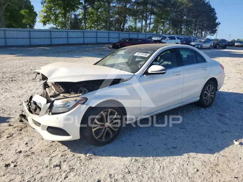 2016 Mercedes Benz C-Class фото