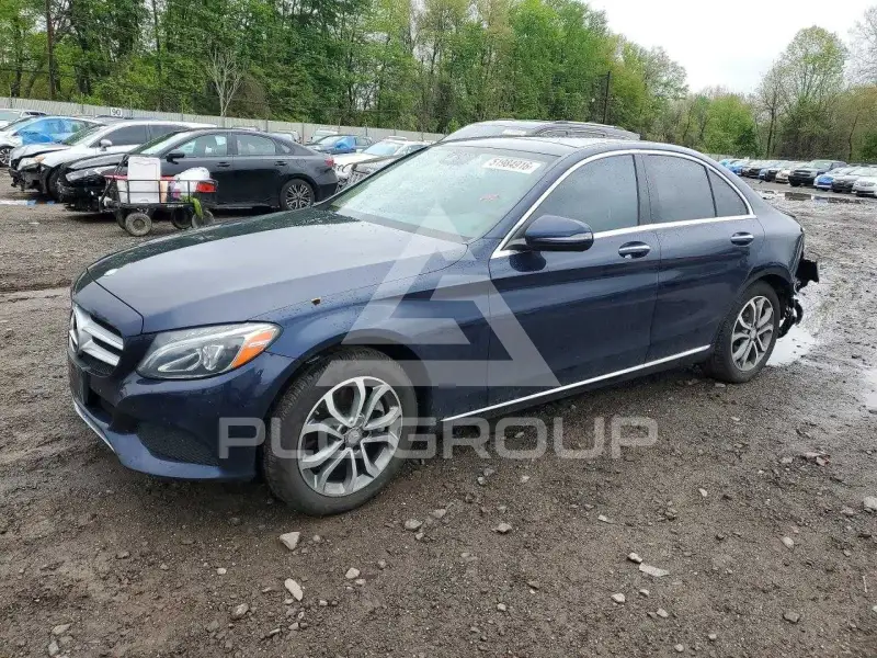 2016 Mercedes Benz C-Class photo