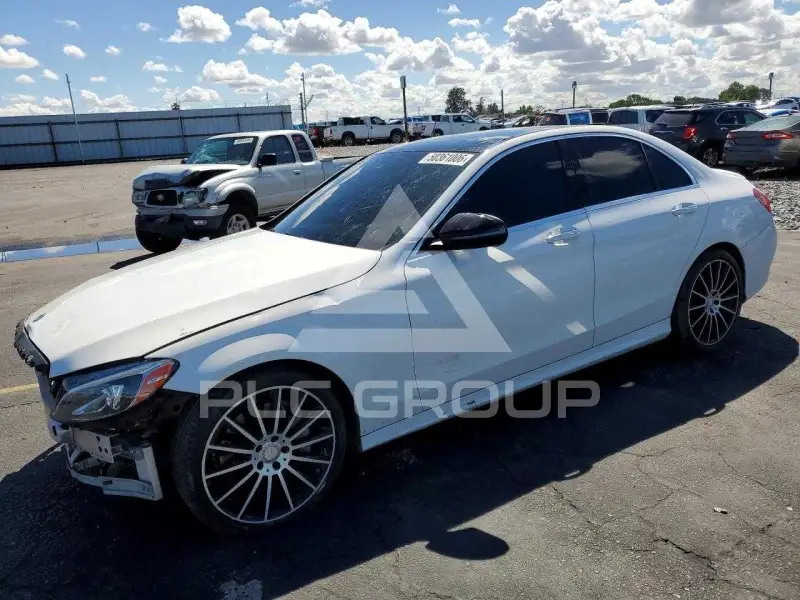2016 Mercedes Benz C-Class фото
